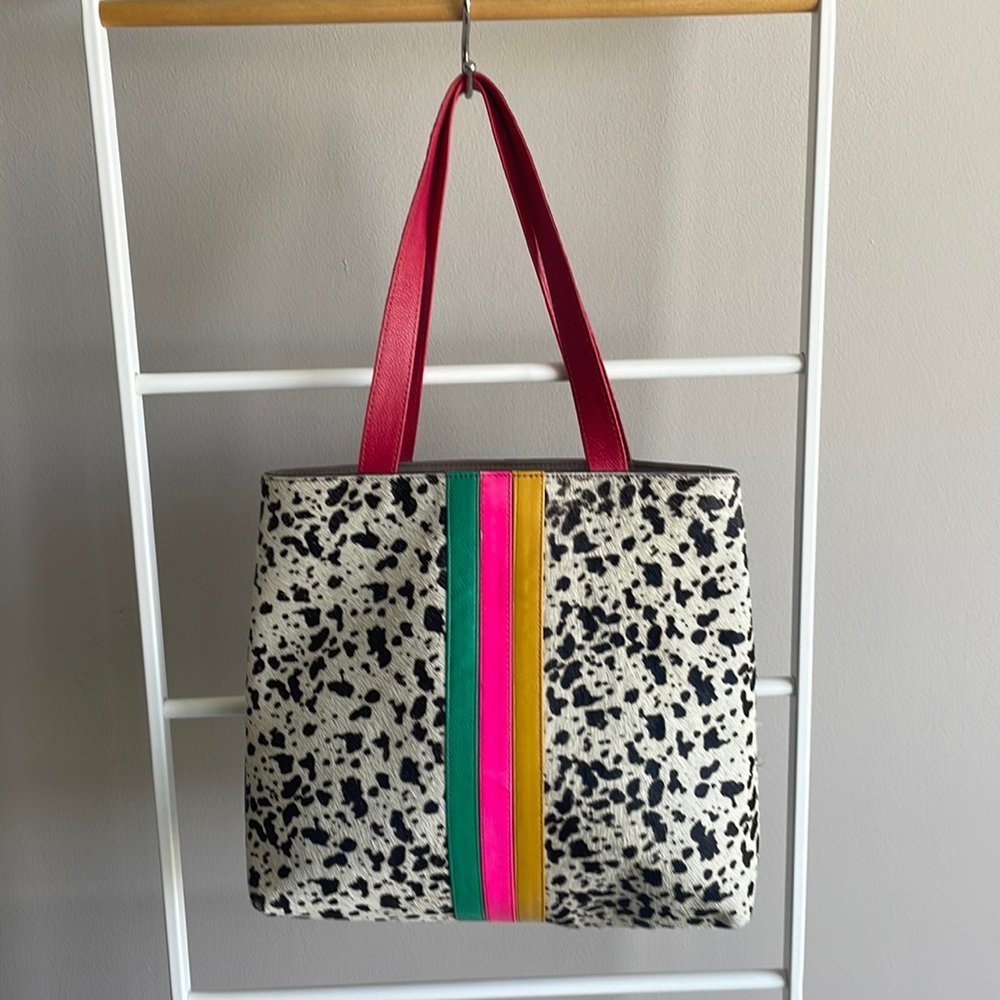 ALL LEATHER MULTI COLORED ANIMAL PRINT PURSE.